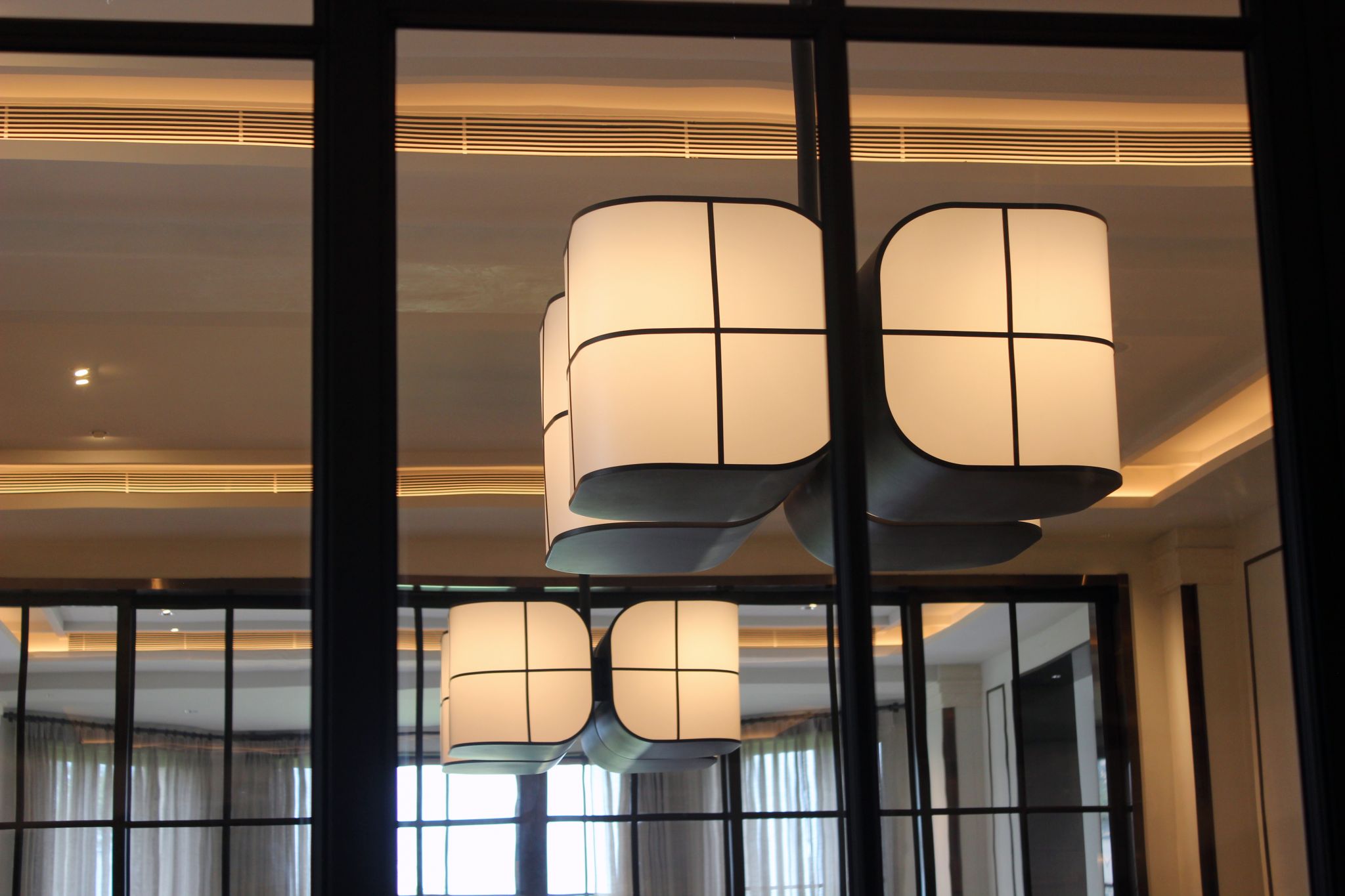 Close view of the Amsterdam pendant-light cluster